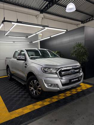 FORD RANGER 3.2 XLT 4X4 CD 20V DIESEL 4P AUTOMÁTICO FORD RANGER 3.2 XLT 4X4 CD 20V DIESEL 4P AUTOMÁTICO